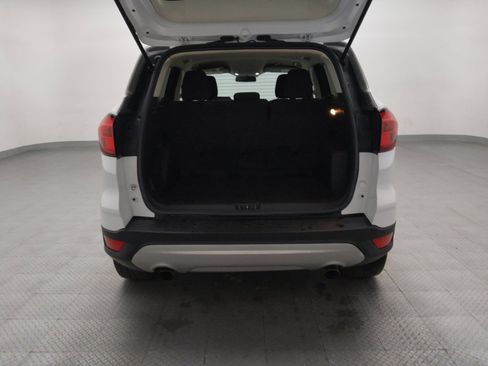 Used 2019 Ford Escape SE image 29