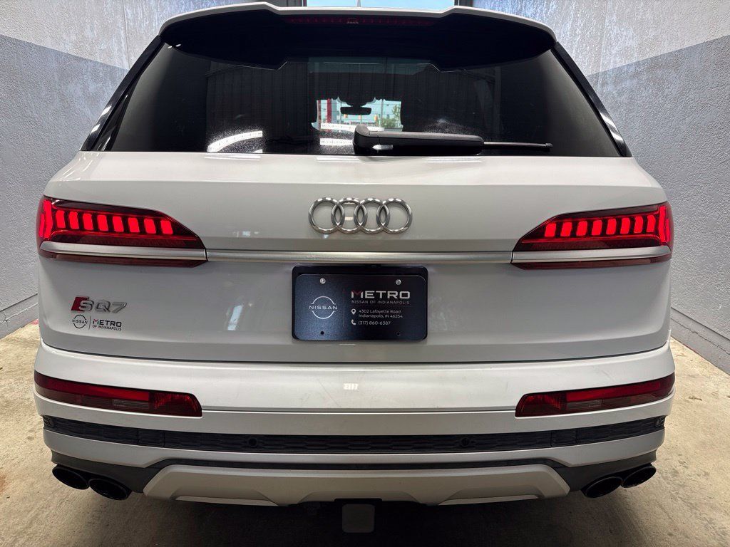 Used 2021 Audi SQ7 Premium Plus AWD/4WD image 30