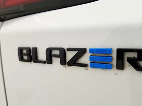 Used 2024 Chevrolet Blazer EV RS AWD/4WD image 33