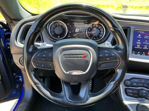 Used 2021 Dodge Challenger R/T Scat Pack RWD image 12
