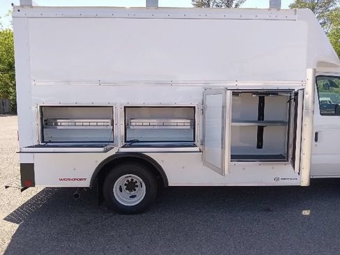 New 2026 Ford E-350 and Econoline 350 Super Duty w/ Power Equipment Group RWD image 30