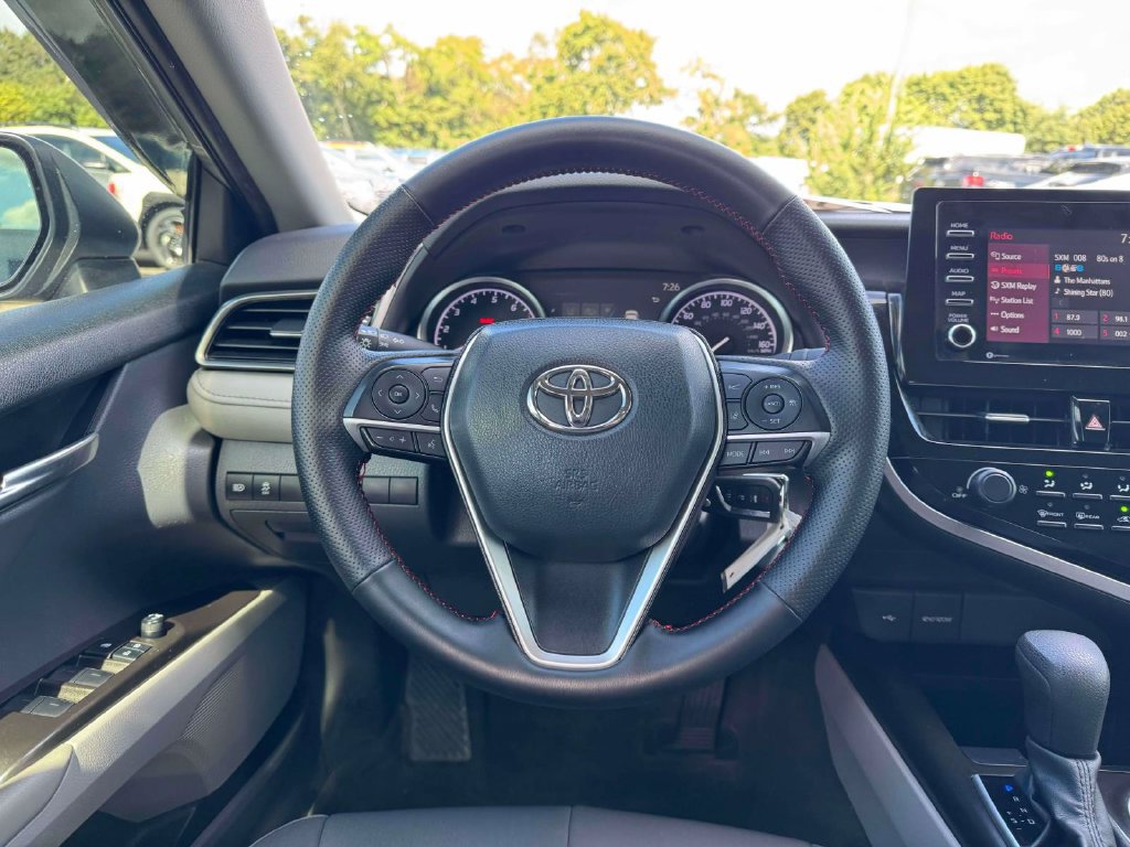 Used 2021 Toyota Camry LE AWD/4WD image 21