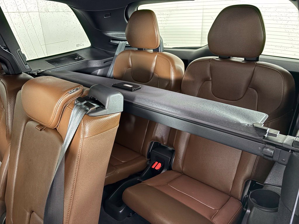 Used 2024 Volvo XC90 B6 Plus w/ Protection Package Premier AWD/4WD image 36