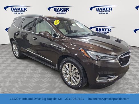 Used 2018 Buick Enclave Premium w/ Experience Buick Package FWD image 1