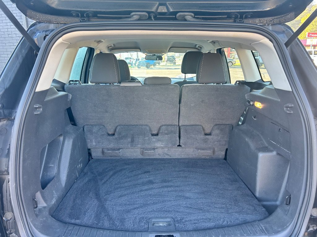 Used 2017 Ford Escape S FWD image 6