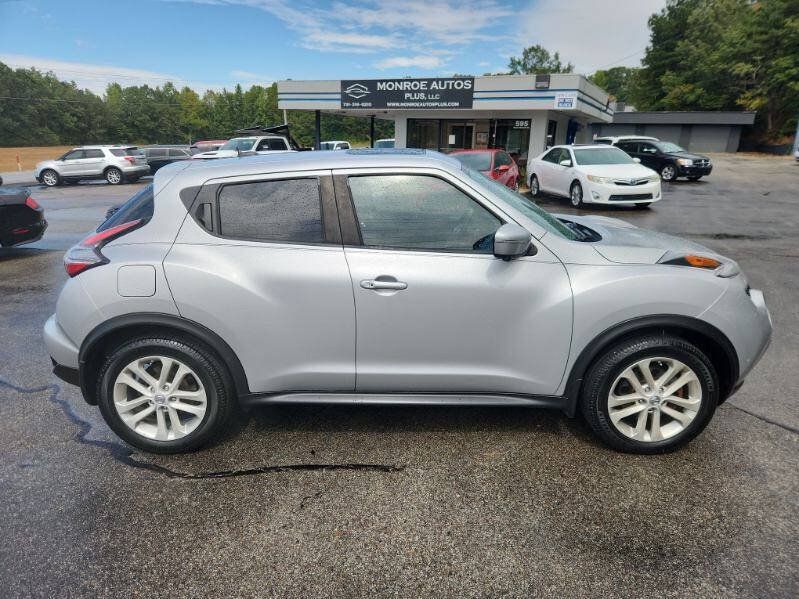 Used 2015 Nissan Juke SV w/ Technology Package FWD image 1