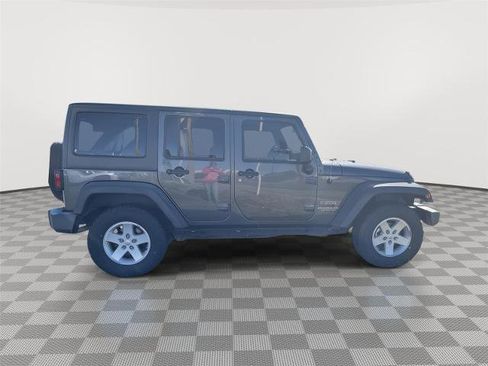 Used 2017 Jeep Wrangler Unlimited Sport w/ Connectivity Group image 4
