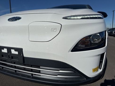 Used 2022 Hyundai Kona SEL image 9