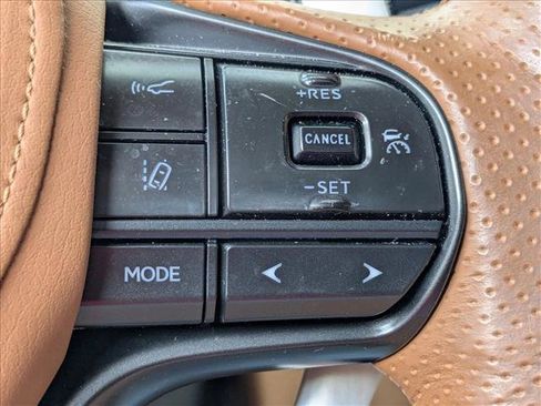 Used 2018 Lexus LC 500 Coupe w/ Performance Package image 8