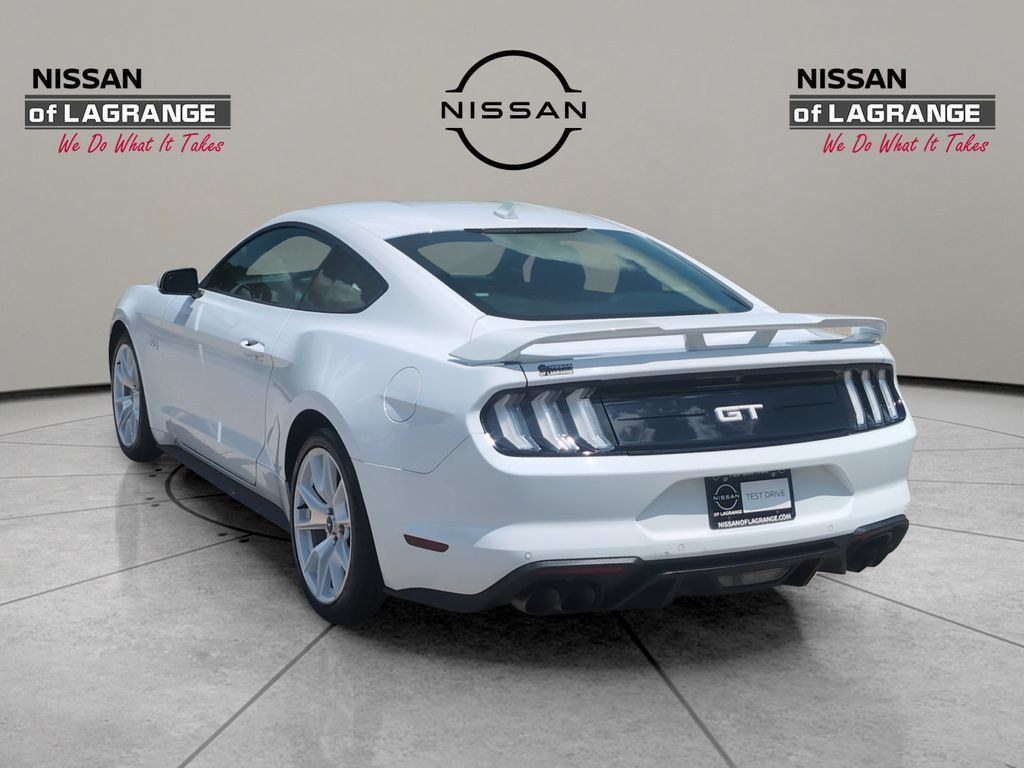 Used 2022 Ford Mustang GT Premium w/ Equipment Group 401A RWD image 10