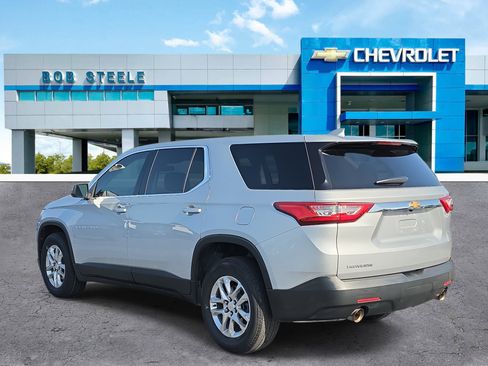 Certified 2021 Chevrolet Traverse LS FWD image 3