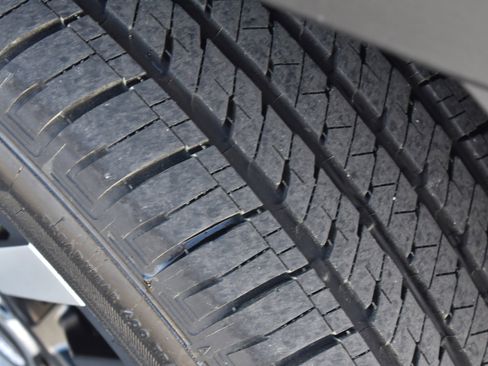 Used 2026 Subaru Outback Touring XT image 12