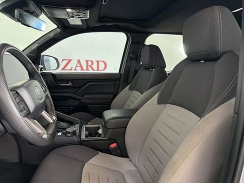 Used 2024 Toyota Tacoma TRD Sport w/ TRD Sport Upgrade Package image 11