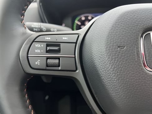 Used 2026 Honda CR-V Sport-L image 16