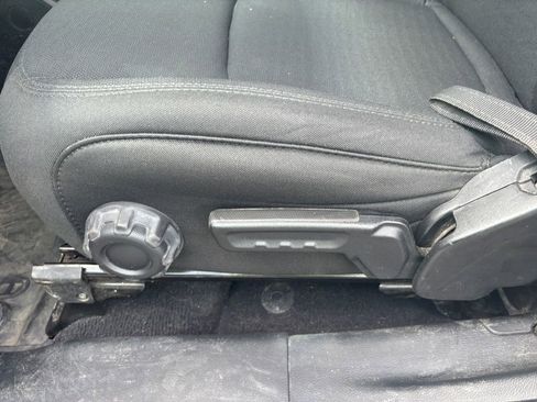 Used 2021 Jeep Wrangler Sport image 13