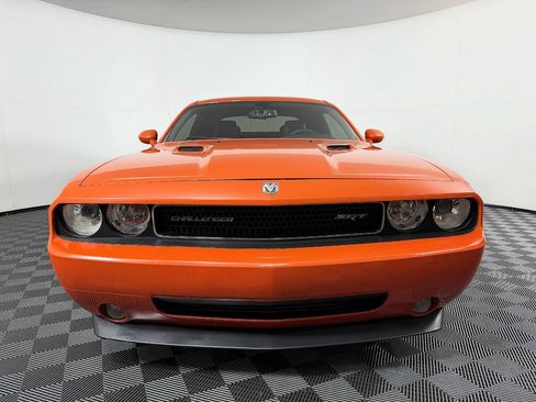 Used 2009 Dodge Challenger SRT8 w/ SRT Option Group II RWD image 4
