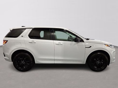 Certified 2025 Land Rover Discovery Sport S image 5