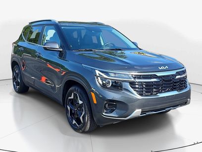 Used 2024 Kia Seltos EX