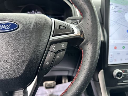 Certified 2024 Ford Edge ST-Line w/ Class II Trailer Tow Package image 22