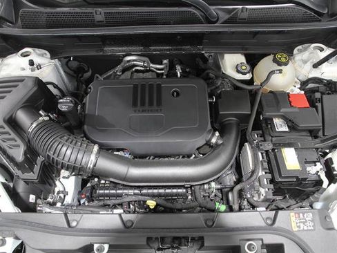 Used 2023 GMC Acadia SLE image 22