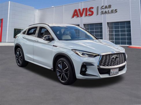 Used 2024 INFINITI QX55 Luxe image 3