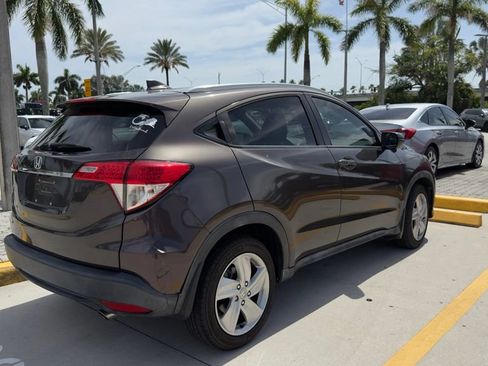 Used 2019 Honda HR-V EX-L image 8