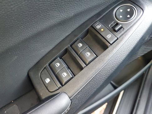 New 2026 Kia Seltos EX FWD image 17