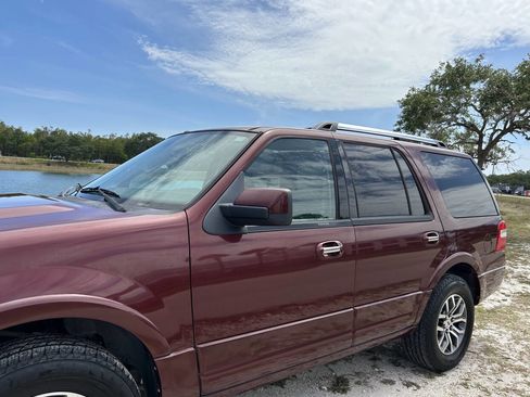 Used 2012 Ford Expedition Limited RWD image 12