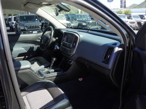 Used 2021 Chevrolet Colorado Z71 image 24