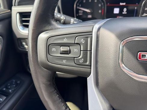 Used 2021 GMC Yukon SLT w/ SLT Luxury Plus Package AWD/4WD image 36