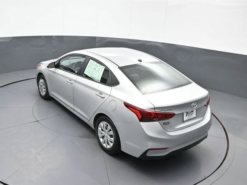 Certified 2021 Hyundai Accent SE FWD image 39