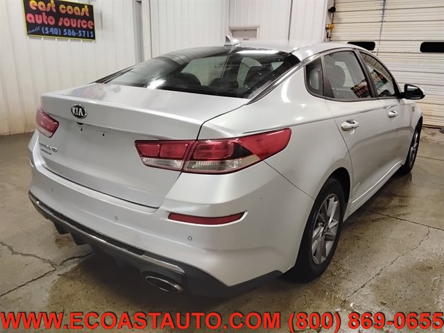 Used 2020 Kia Optima LX FWD image 3