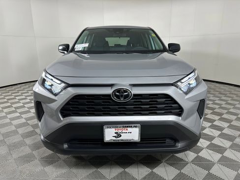 Used 2025 Toyota RAV4 LE image 5