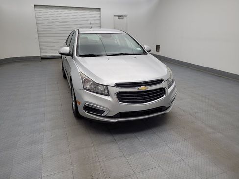 Used 2015 Chevrolet Cruze LT FWD image 14