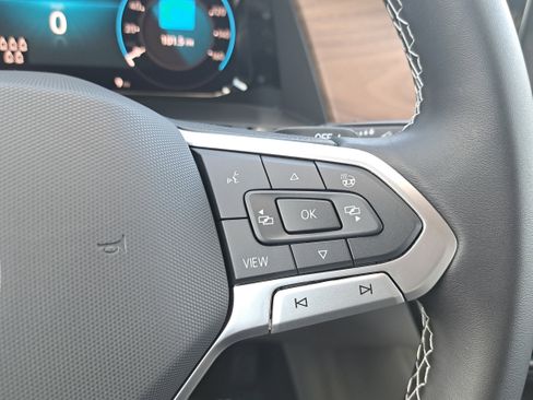 New 2026 Volkswagen Atlas SE image 18