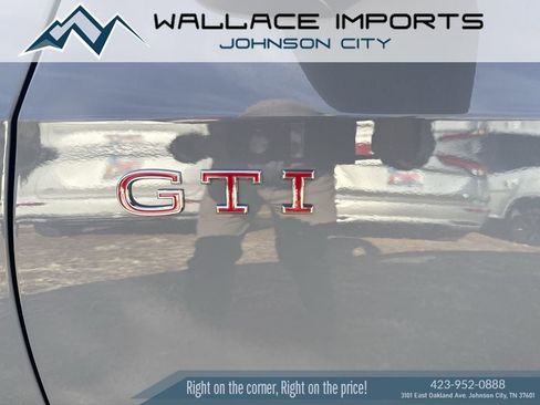 New 2026 Volkswagen GTI SE FWD image 7
