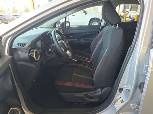 Used 2025 Nissan Versa SR w/ Trunk Package FWD image 5