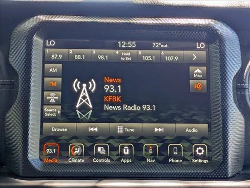 Used 2021 Jeep Gladiator Overland w/ Popular Equipment Package AWD/4WD image 13