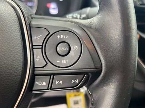 Used 2020 Toyota Corolla SE FWD image 27