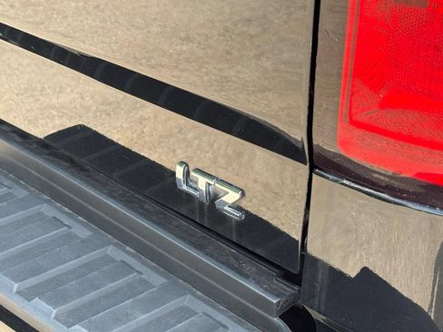 Used 2016 Chevrolet Silverado 2500 LTZ w/ Duramax Plus Package AWD/4WD image 7
