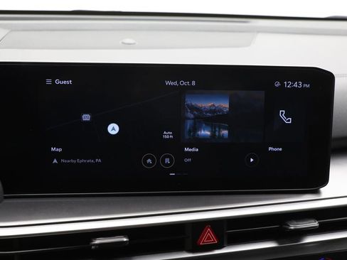 Used 2024 Kia Sorento S image 22