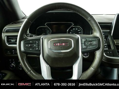 Used 2021 GMC Yukon SLT w/ SLT Premium Package image 10