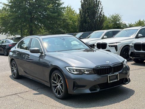 Used 2019 BMW 330i xDrive Sedan w/ Driving Assistance Package AWD/4WD image 6