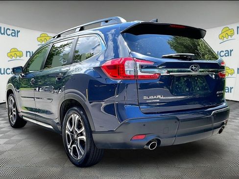 Used 2023 Subaru Ascent Limited w/ Technology Package AWD/4WD image 5