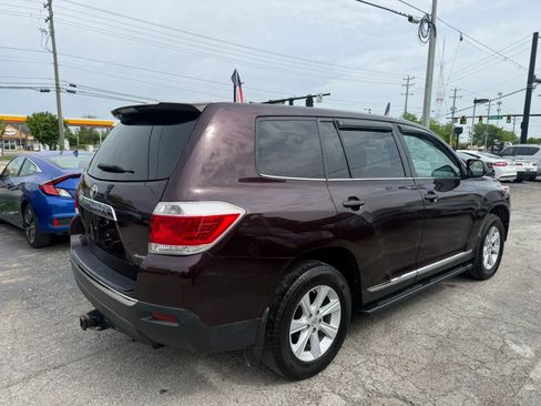 Used 2013 Toyota Highlander 4WD w/ Cold Weather Pkg image 6
