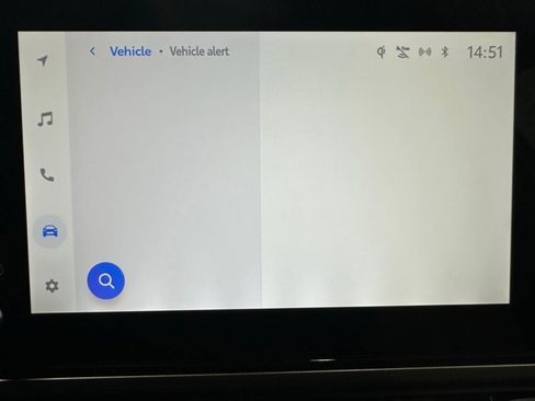 Used 2025 Toyota Camry LE image 34