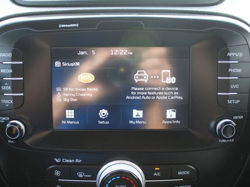 Certified 2018 Kia Soul + image 37