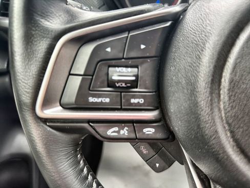 Used 2021 Subaru Forester Premium AWD/4WD image 22