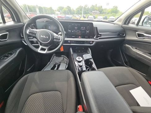 Used 2023 Kia Sportage LX AWD/4WD image 35