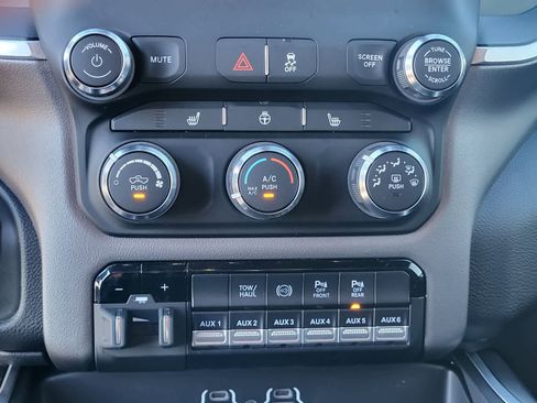 Used 2022 RAM 2500 Big Horn w/ Night Edition image 24